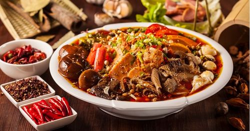 蜀地源牛肉冒菜加盟指南 加盟費(fèi)用、代理?xiàng)l件及企業(yè)支持